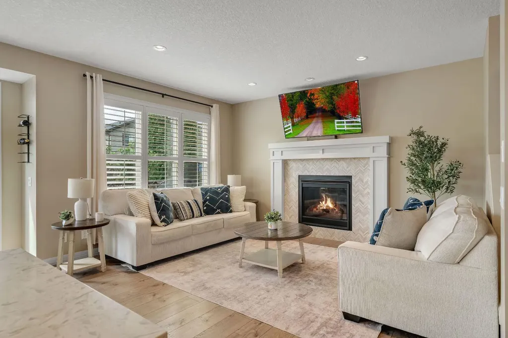 369 Clydesdale Way Cochrane AB T4C 0X2