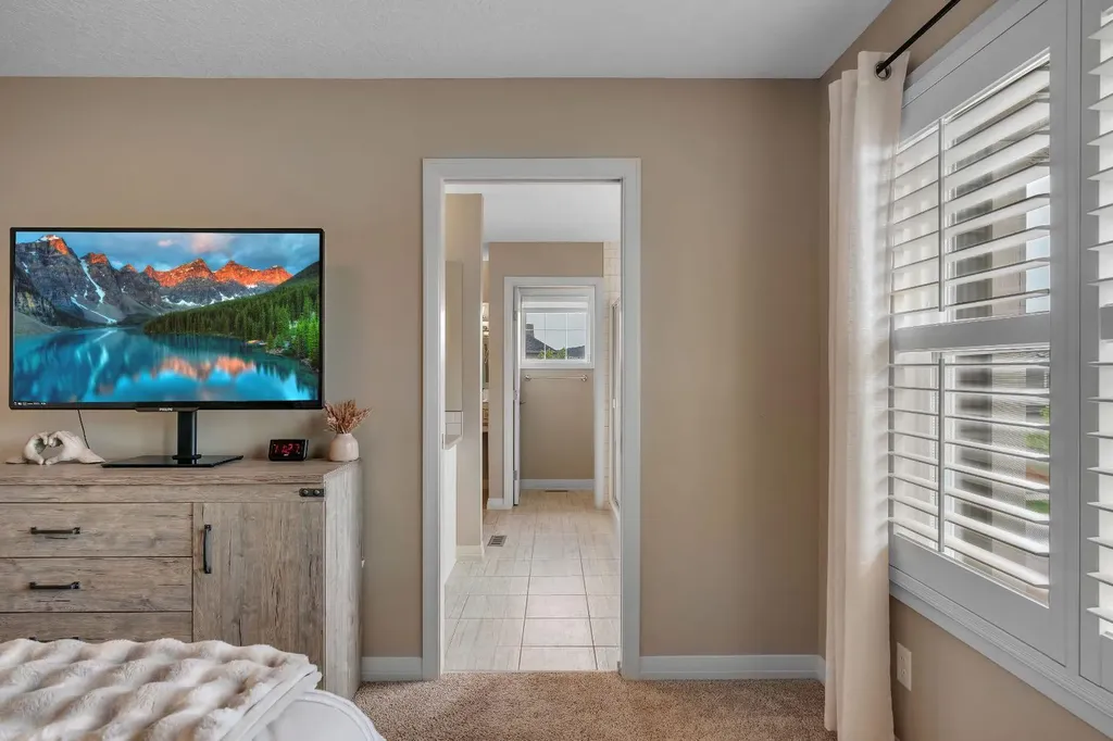 369 Clydesdale Way Cochrane AB T4C 0X2