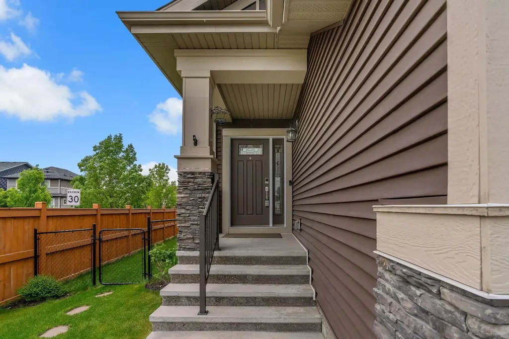 369 Clydesdale Way Cochrane AB T4C 0X2