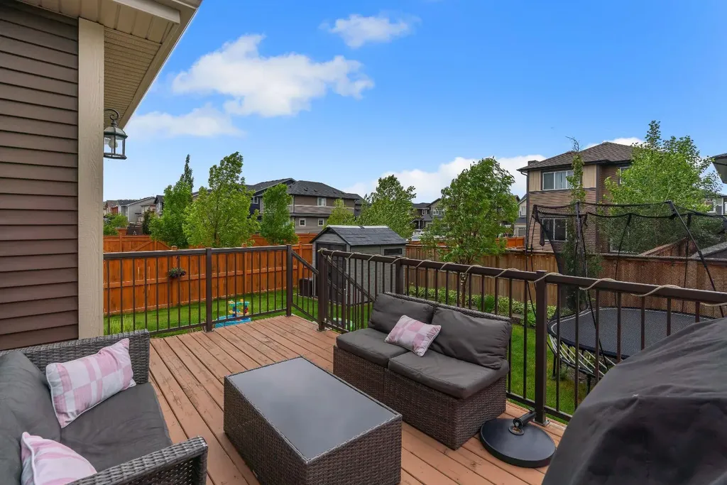 369 Clydesdale Way Cochrane AB T4C 0X2