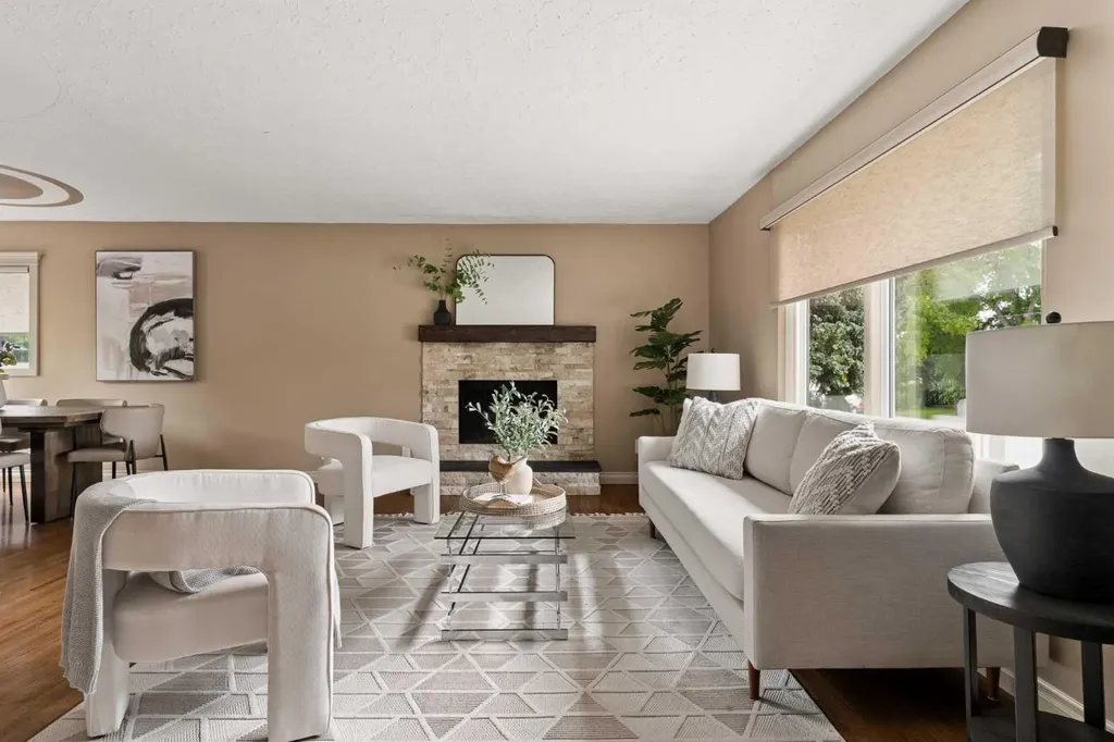 220 41 Avenue NW Calgary AB T2K 0G8