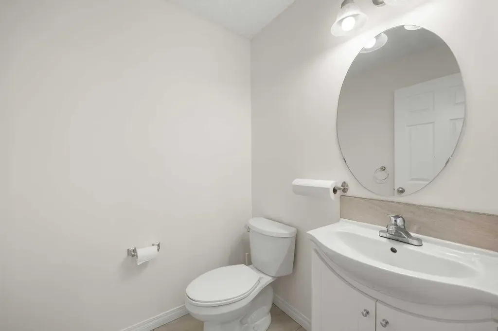 144 Panamount Lane NW Calgary AB T3K 5Y6