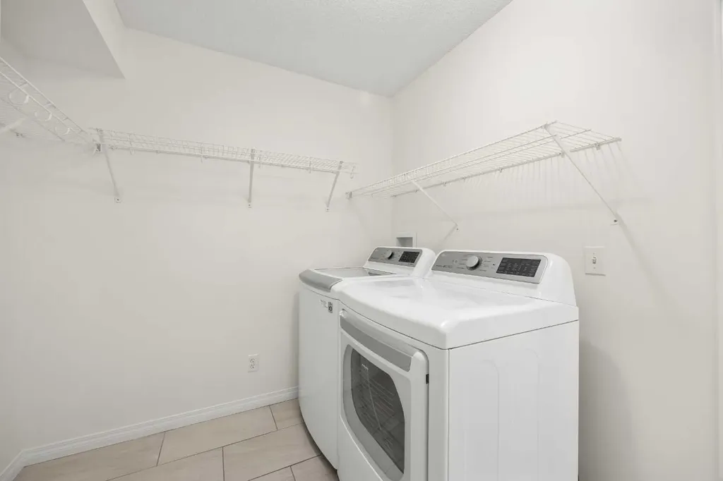 144 Panamount Lane NW Calgary AB T3K 5Y6