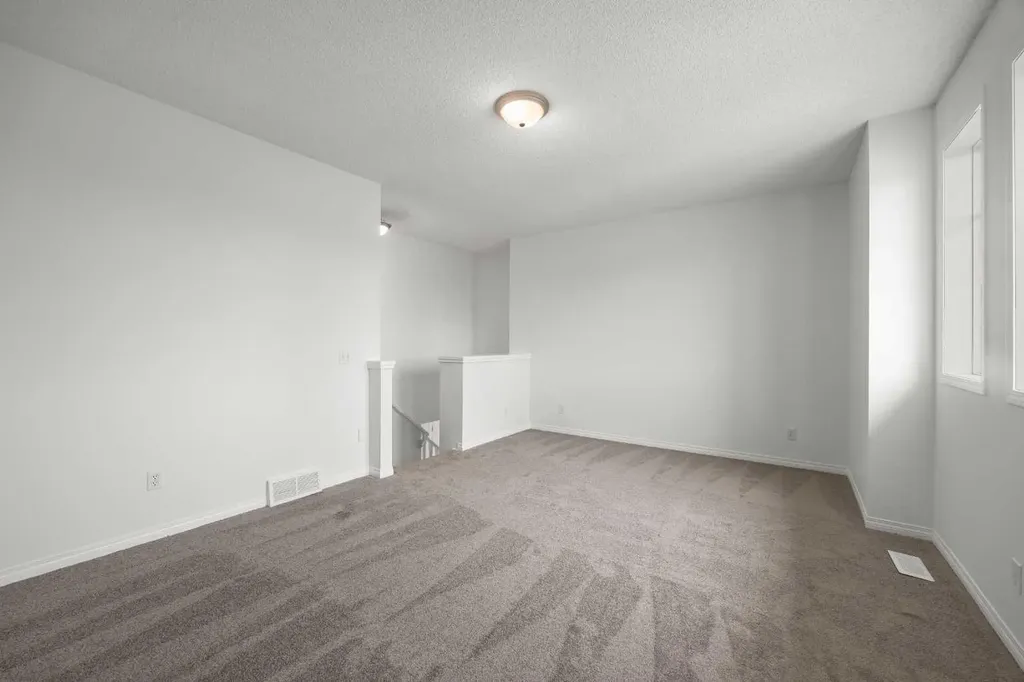 144 Panamount Lane NW Calgary AB T3K 5Y6