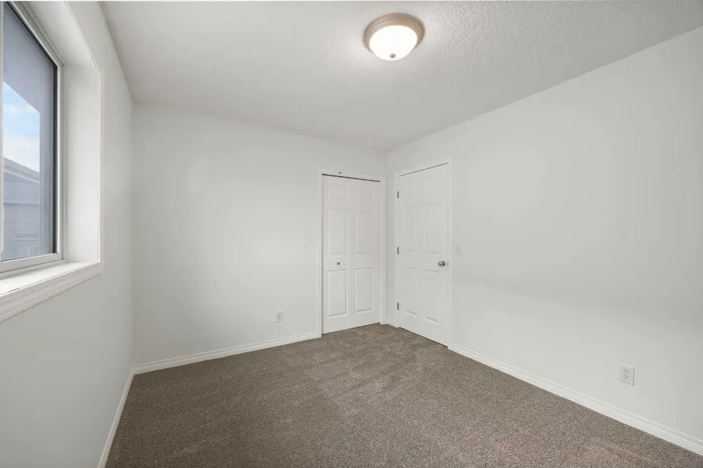 144 Panamount Lane NW Calgary AB T3K 5Y6