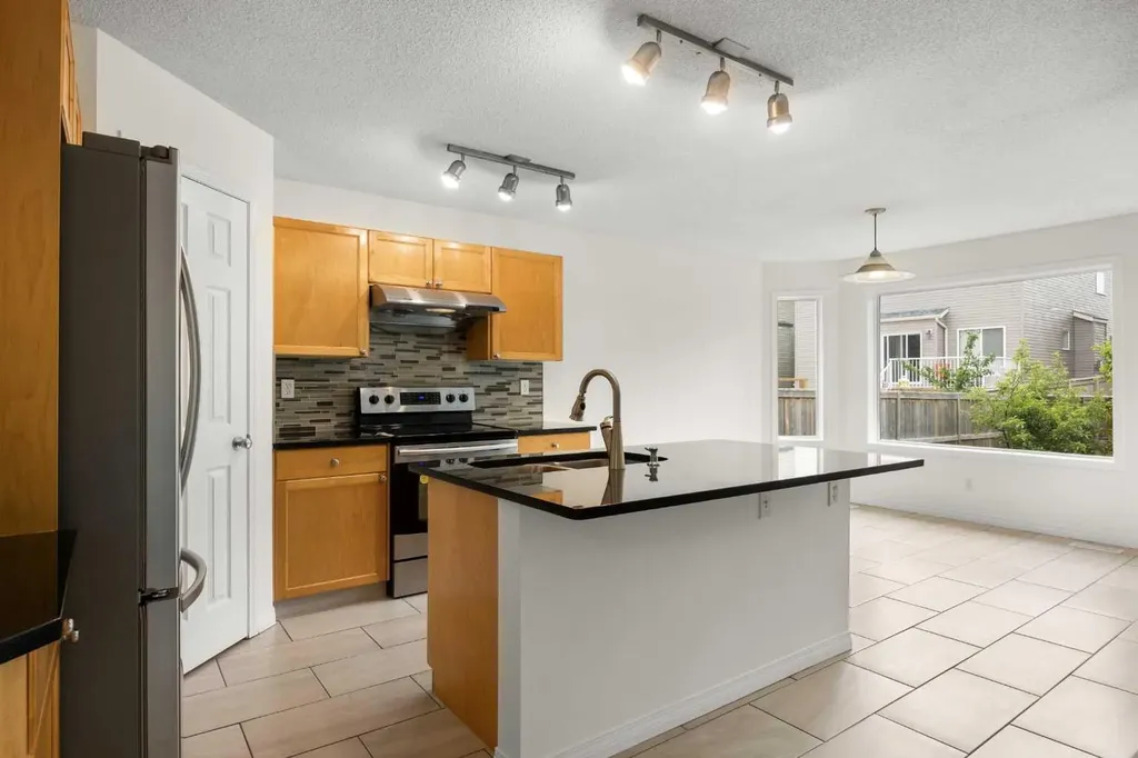 144 Panamount Lane NW Calgary AB T3K 5Y6