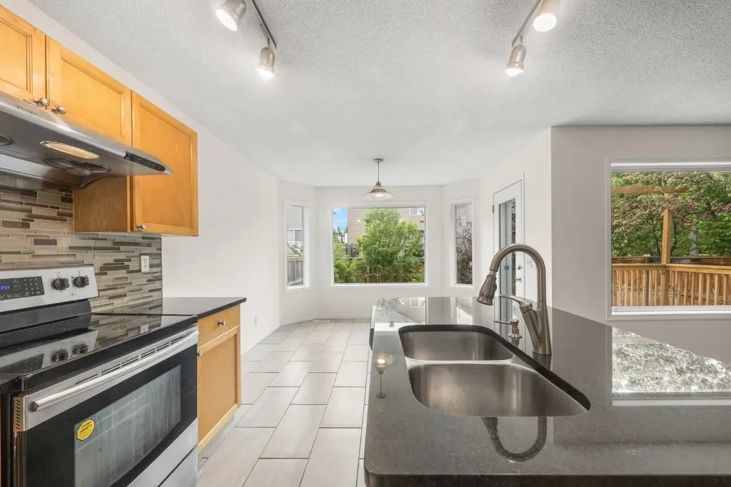 144 Panamount Lane NW Calgary AB T3K 5Y6