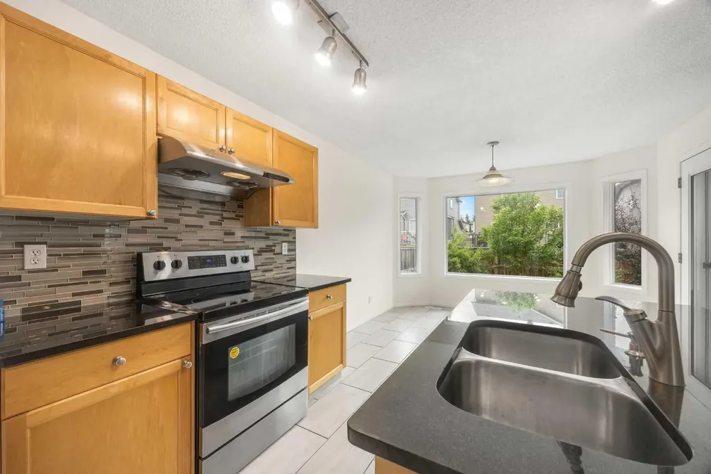144 Panamount Lane NW Calgary AB T3K 5Y6