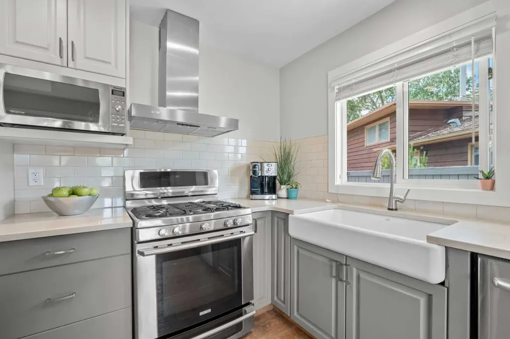 331 Midglen Place SE Calgary AB T2X 1H8