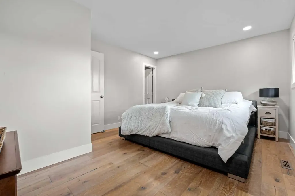 331 Midglen Place SE Calgary AB T2X 1H8