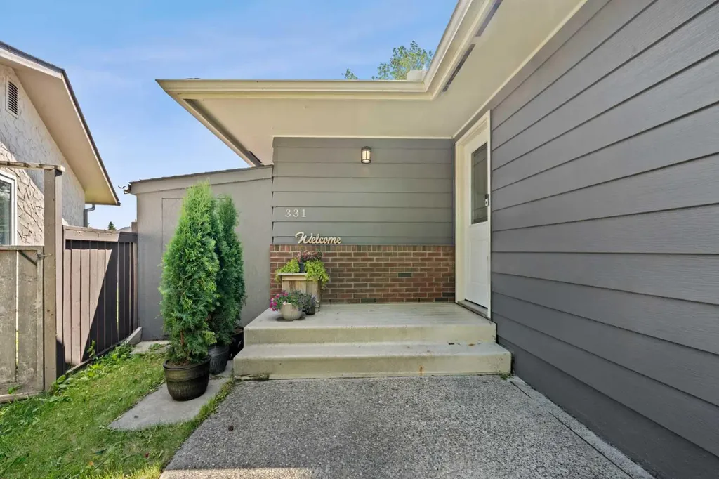331 Midglen Place SE Calgary AB T2X 1H8