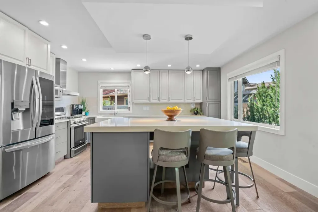 331 Midglen Place SE Calgary AB T2X 1H8