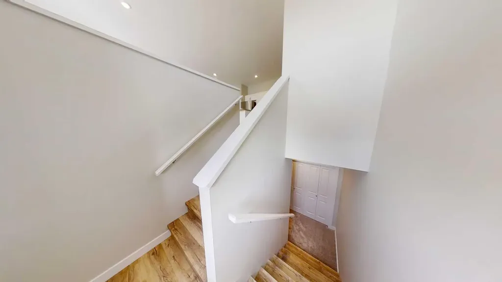 9549 114 Avenue Clairmont AB T8X0W7