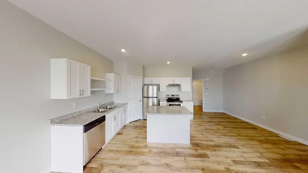 9549 114 Avenue Clairmont AB T8X0W7
