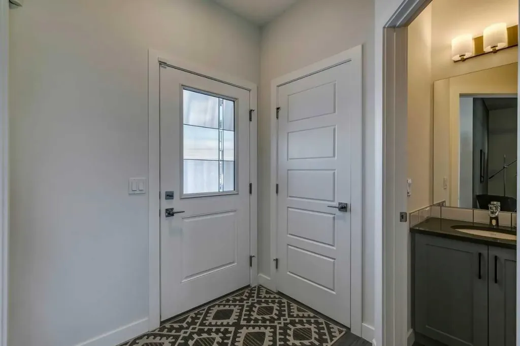 228 Layton Link SE Airdrie AB T4A 3R7