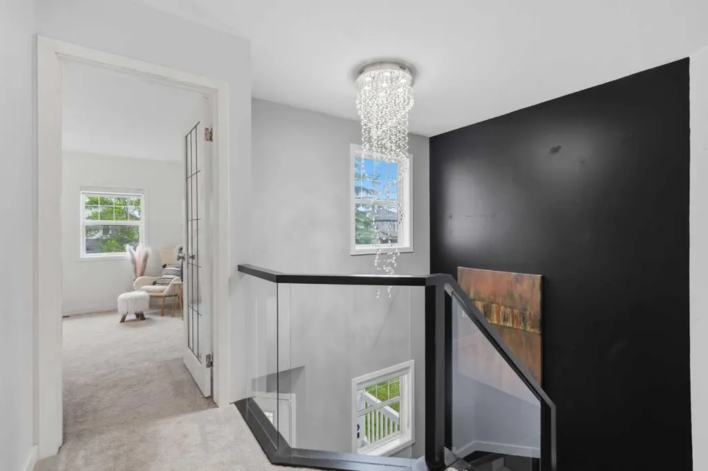 319 Coventry Road NE Calgary AB T3K5K5