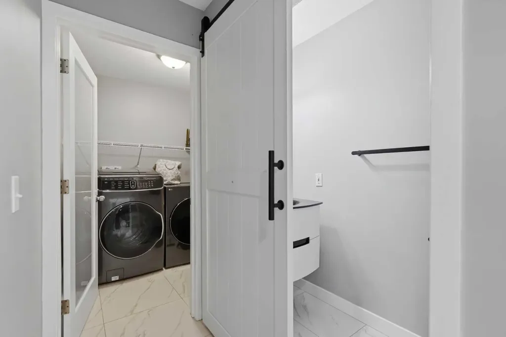 319 Coventry Road NE Calgary AB T3K5K5