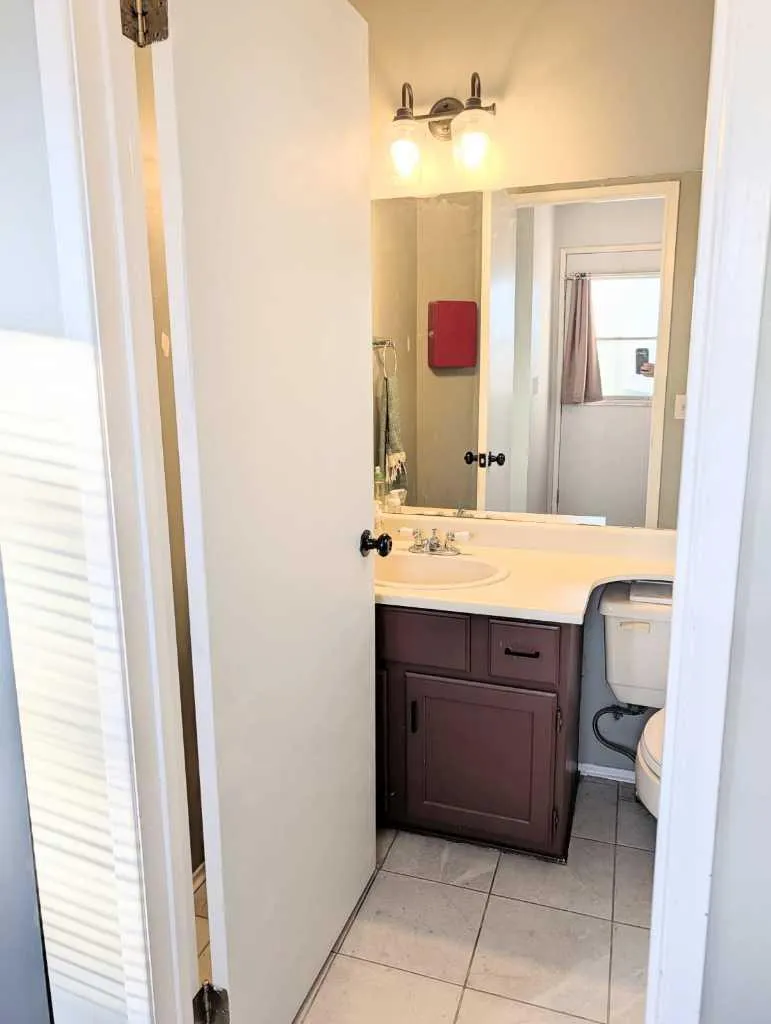 116 Sunbank Way SE Calgary AB T2X 2B6