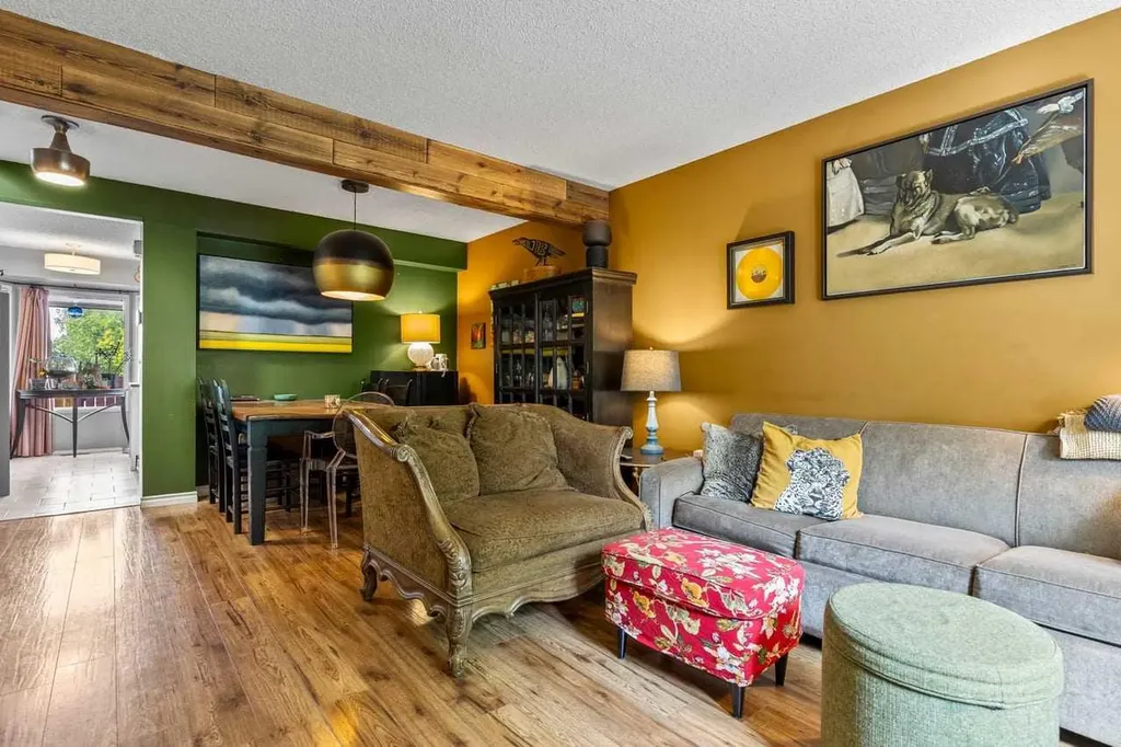 116 Sunbank Way SE Calgary AB T2X 2B6