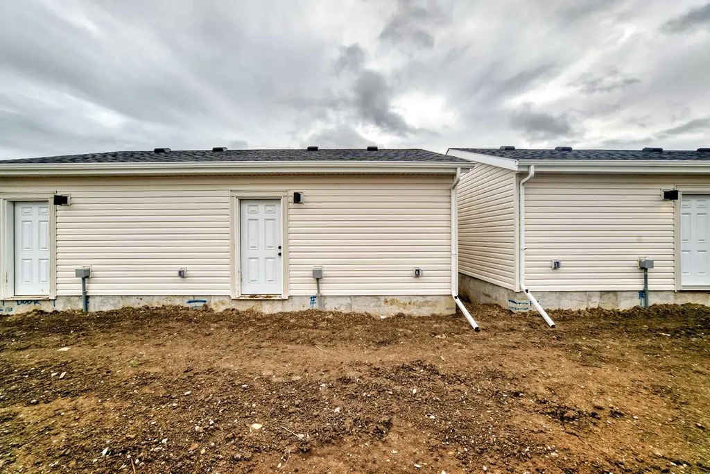 265 Heirloom Way SE Calgary AB T3S0P8