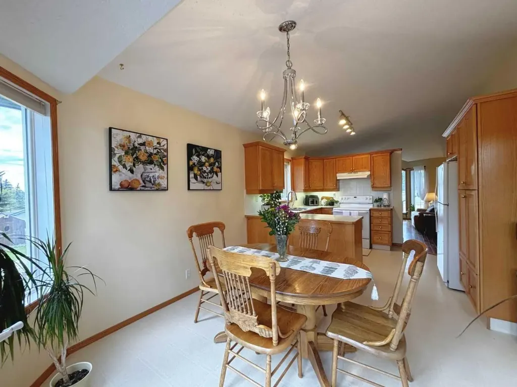 6244 Cypress Close Olds AB T4H 1M7