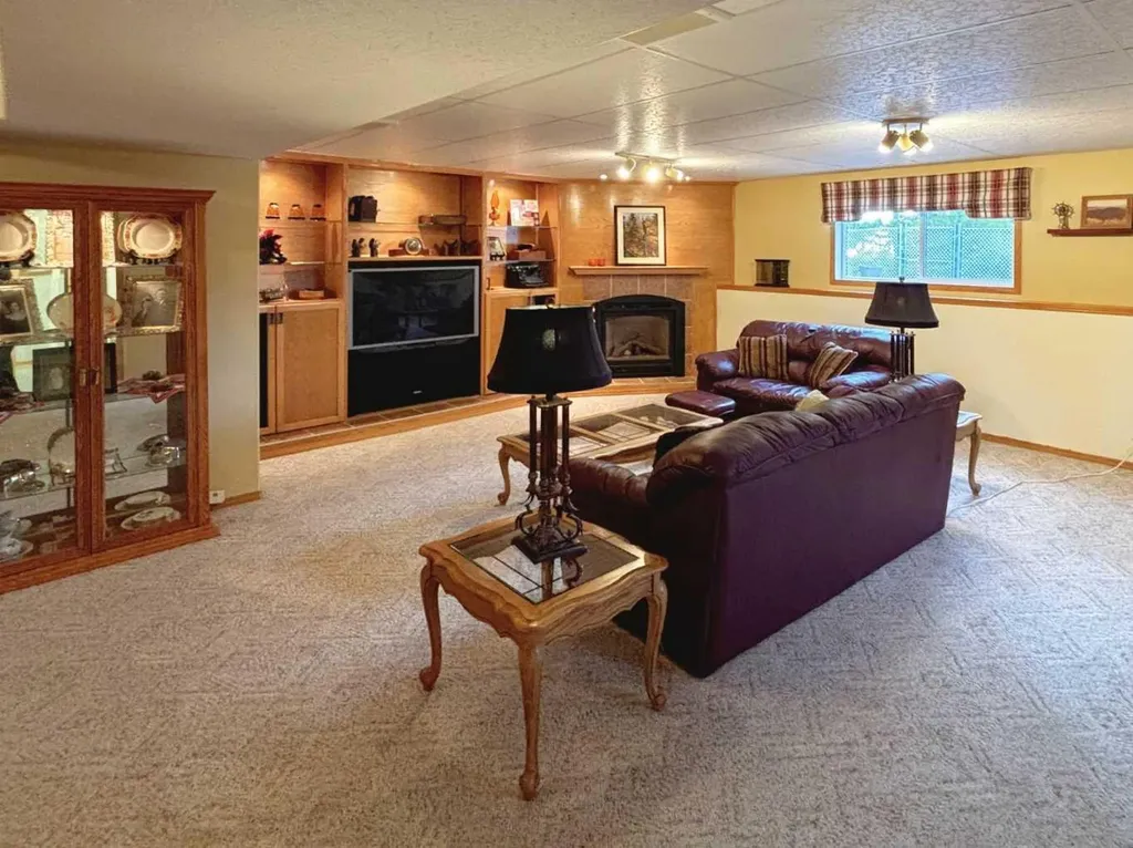 6244 Cypress Close Olds AB T4H 1M7