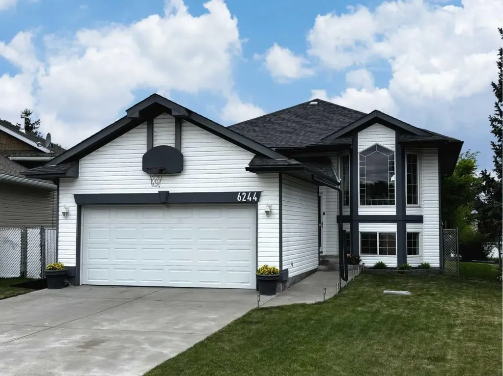 6244 Cypress Close Olds AB T4H 1M7