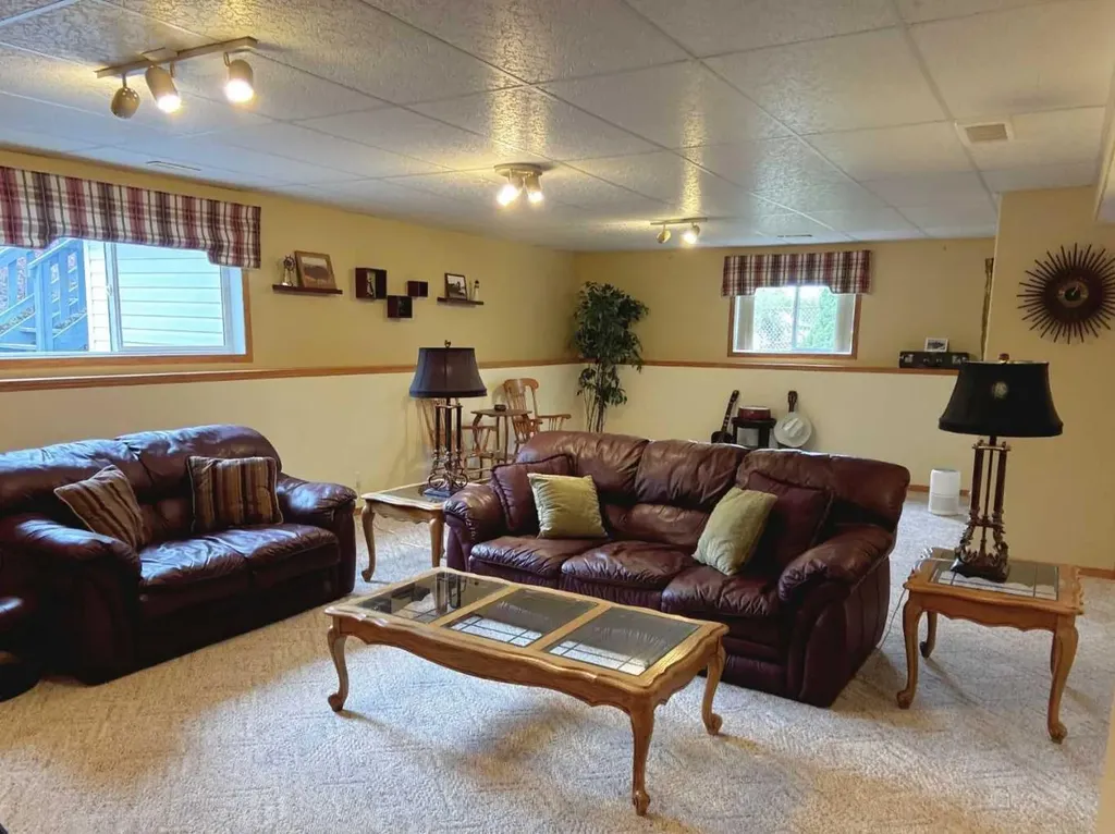 6244 Cypress Close Olds AB T4H 1M7