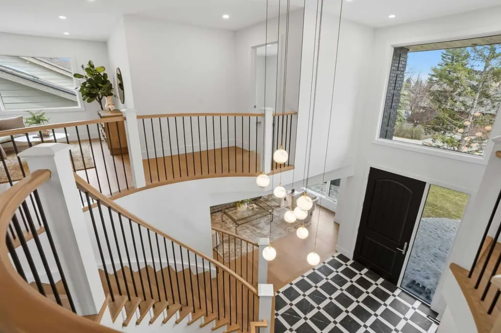 119 Canterville Road SW Calgary AB T2W 4R2