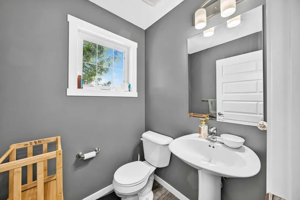 711 Auburn Bay Circle SE Calgary AB T3M 2A3