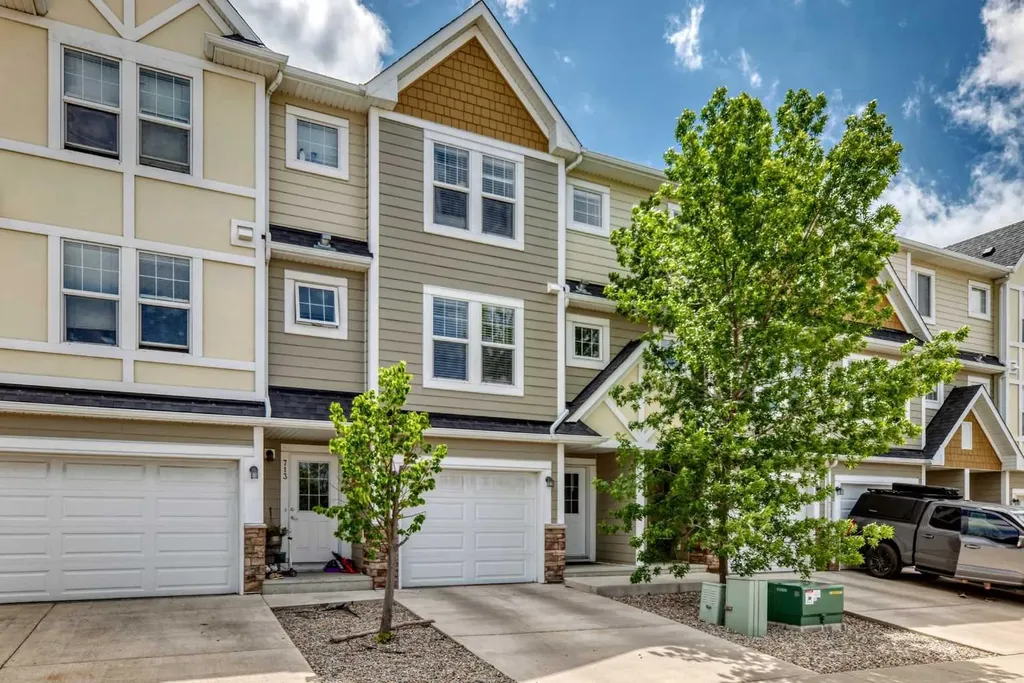 711 Auburn Bay Circle SE Calgary AB T3M 2A3