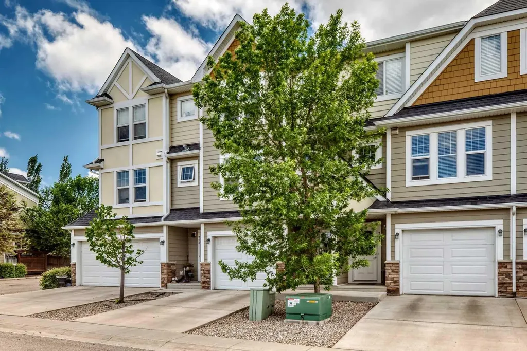 711 Auburn Bay Circle SE Calgary AB T3M 2A3
