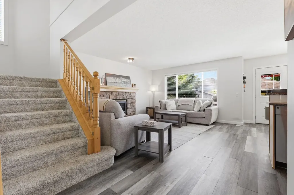 134 Prestwick Landing SE Calgary AB T2Z 3S4
