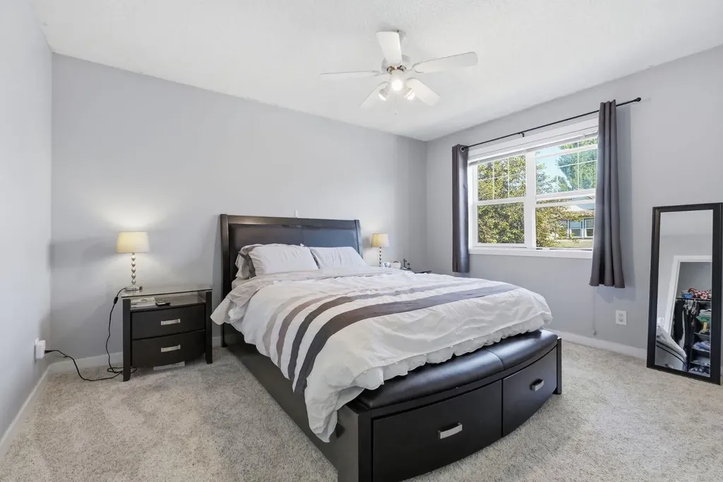 134 Prestwick Landing SE Calgary AB T2Z 3S4