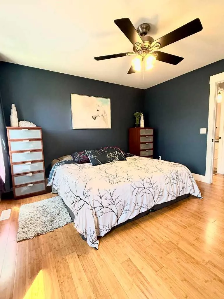 1220 21 Street Bowden AB T0M 0K0