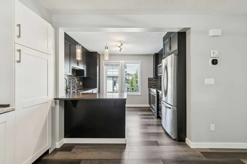 50 Westland Road Okotoks AB T1S 2G4