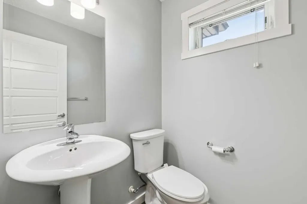 50 Westland Road Okotoks AB T1S 2G4