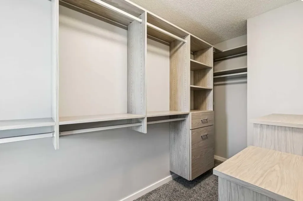 50 Westland Road Okotoks AB T1S 2G4