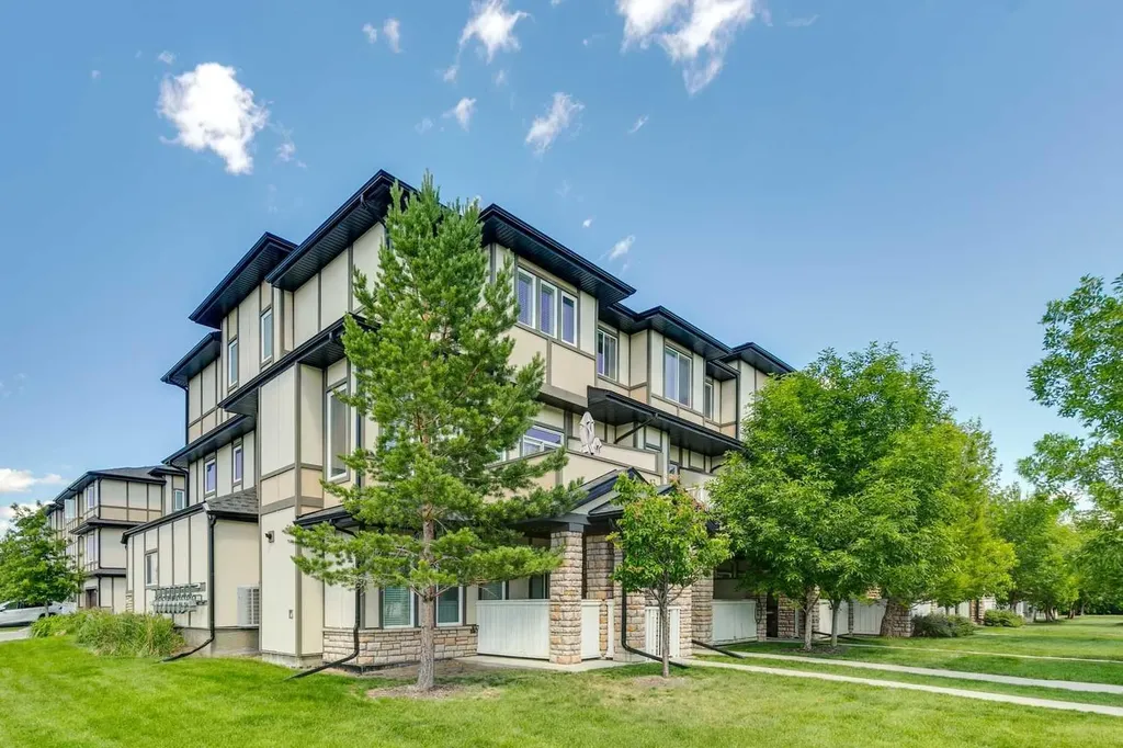 50 Westland Road Okotoks AB T1S 2G4