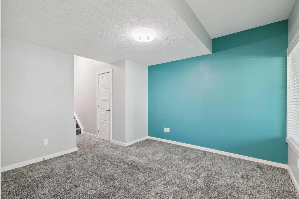50 Westland Road Okotoks AB T1S 2G4
