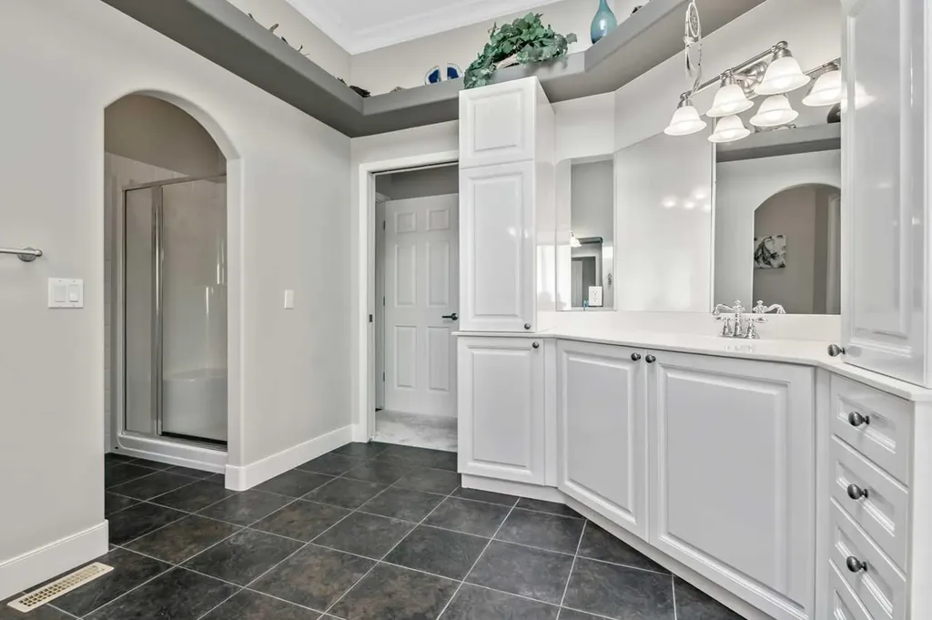 246 Crystal Shores Drive Okotoks AB T1S 2C5