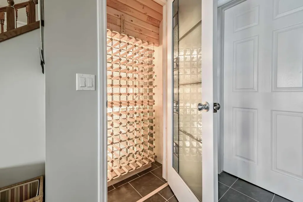 246 Crystal Shores Drive Okotoks AB T1S 2C5
