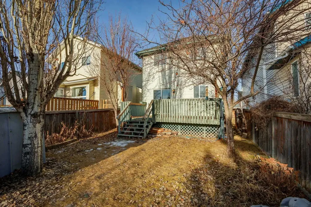 47 Covewood Park NE Calgary AB T3K 4T2