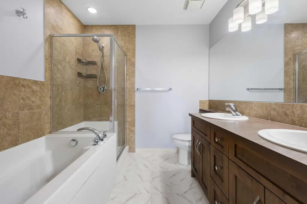 522 Cranford Drive SE Calgary AB T3M 2L7