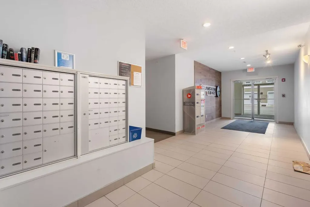 522 Cranford Drive SE Calgary AB T3M 2L7