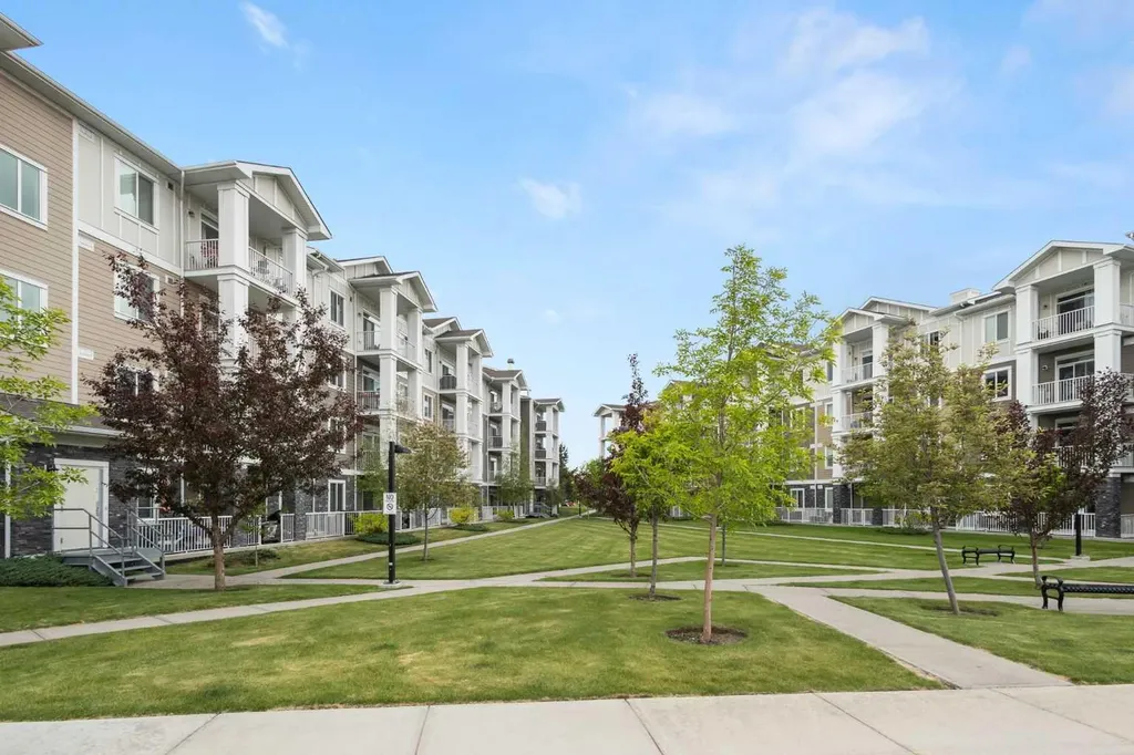 522 Cranford Drive SE Calgary AB T3M 2L7