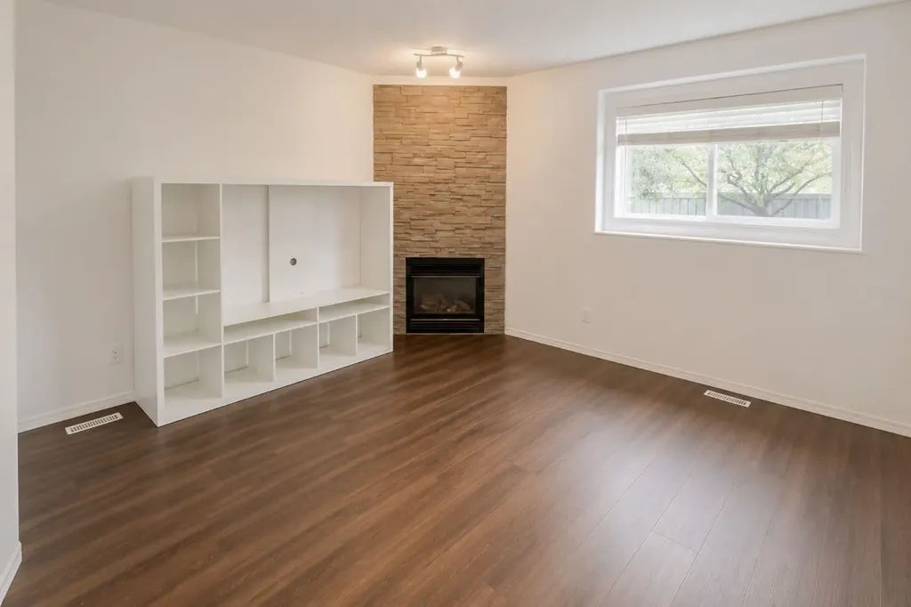 9230 129 Avenue Grande Prairie AB T8X 1R5