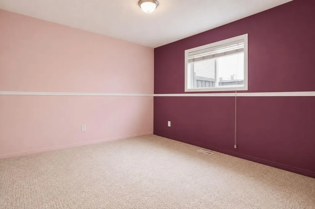 9230 129 Avenue Grande Prairie AB T8X 1R5