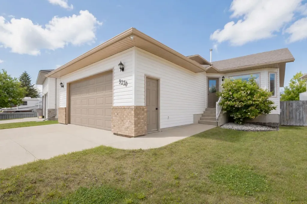 9230 129 Avenue Grande Prairie AB T8X 1R5