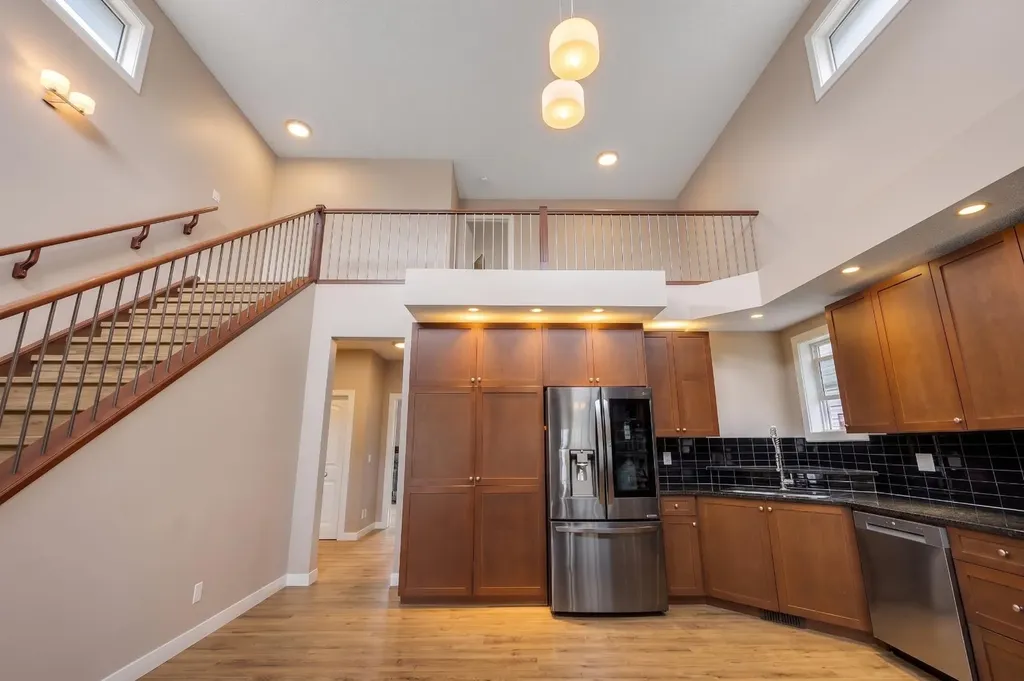 88 Evansdale Landing NW Calgary AB T3P 0C8